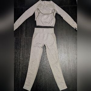 Gymshark 3 Piece Set Gray/Pink